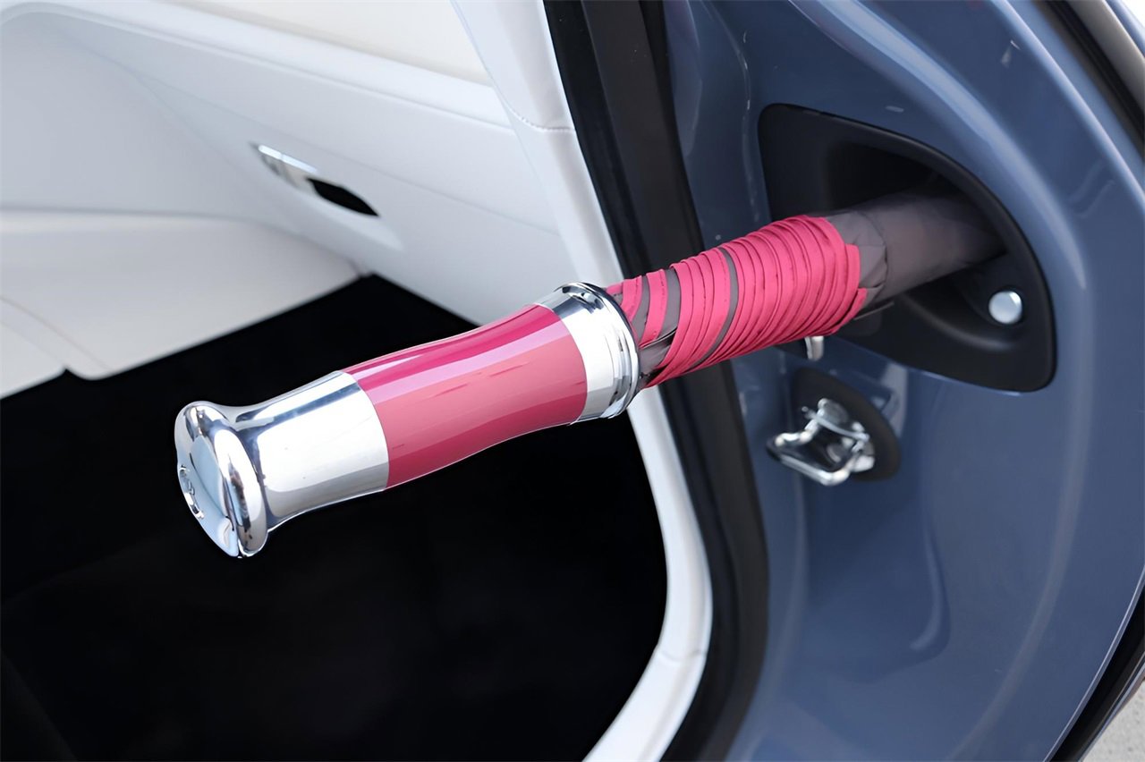 New 2025 Rolls-Royce Spectre w/ Spectre Launch Package image 22