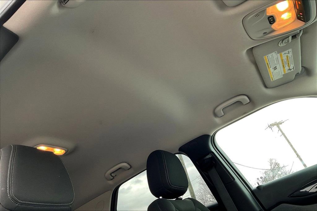 Used 2025 Chevrolet TrailBlazer LS w/ LS Convenience Package image 17