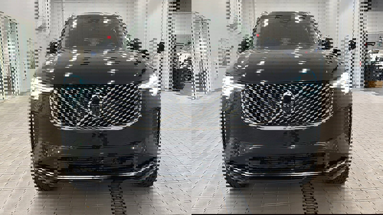 New 2026 Volvo XC90 B6 Plus w/ Protection Package Premier image 10