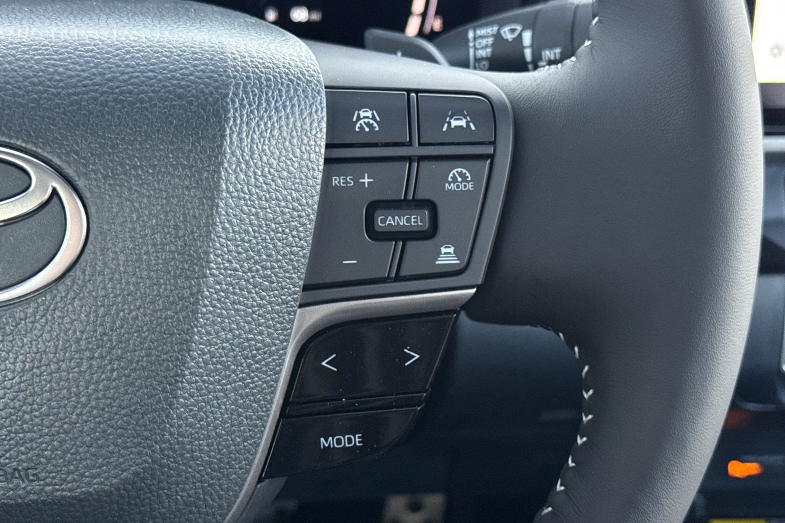 New 2026 Toyota Camry SE FWD image 28