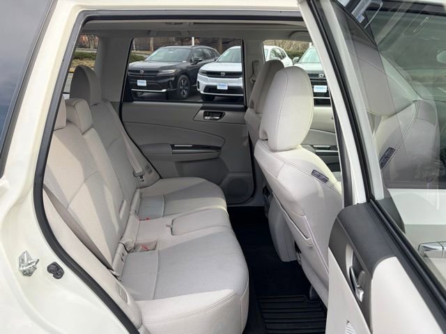 Used 2012 Subaru Forester 2.5X Premium w/ All-Weather Pkg image 29
