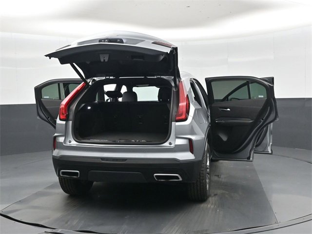 Used 2024 Cadillac XT4 Premium Luxury image 48