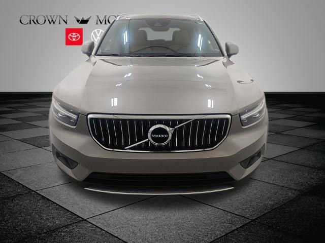 Used 2020 Volvo XC40 T5 Inscription w/ Protection Package AWD/4WD image 2