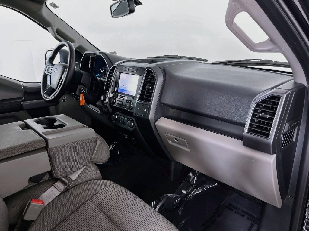 Used 2019 Ford F150 XLT w/ Equipment Group 302A Luxury AWD/4WD image 30