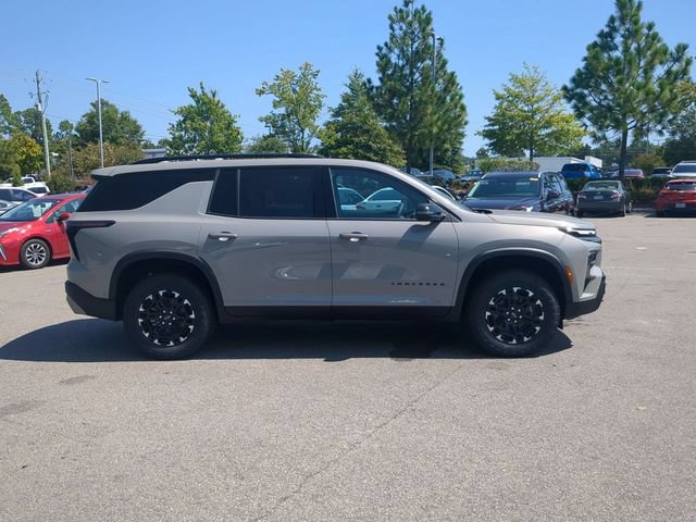 New 2027 Chevrolet Traverse Z71 w/ Enhanced Driving Package AWD/4WD image 4
