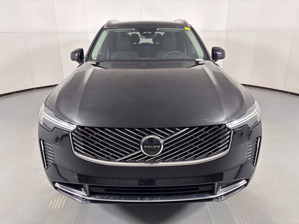 New 2027 Volvo XC90 T8 Plus AWD/4WD image 3