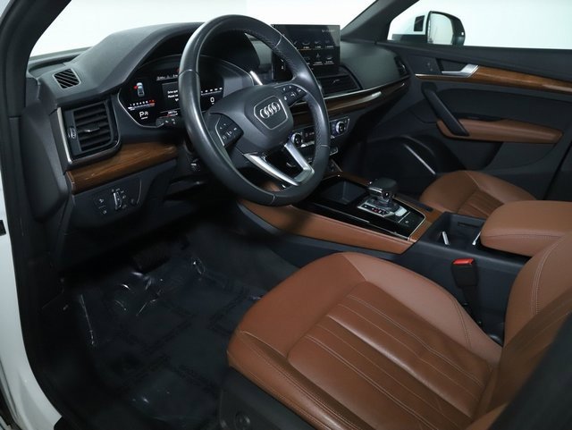 Used 2022 Audi Q5 2.0T Premium Plus image 17
