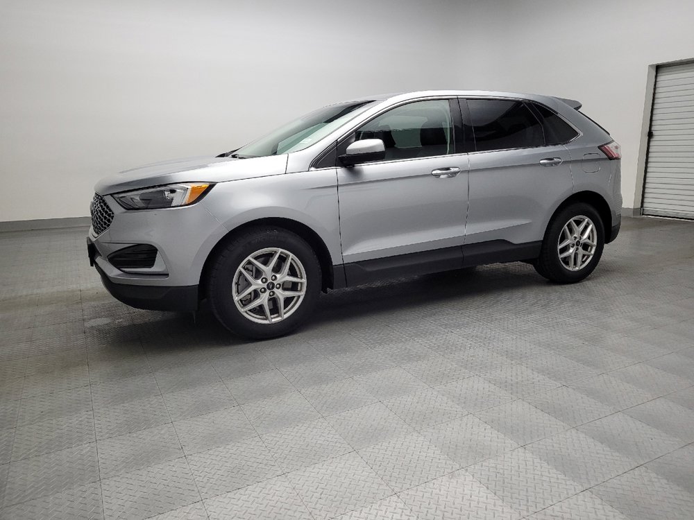 Used 2024 Ford Edge SEL image 2