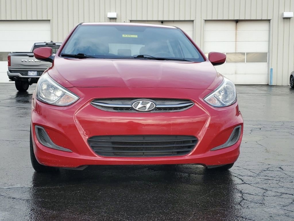 Used 2016 Hyundai Accent SE image 2