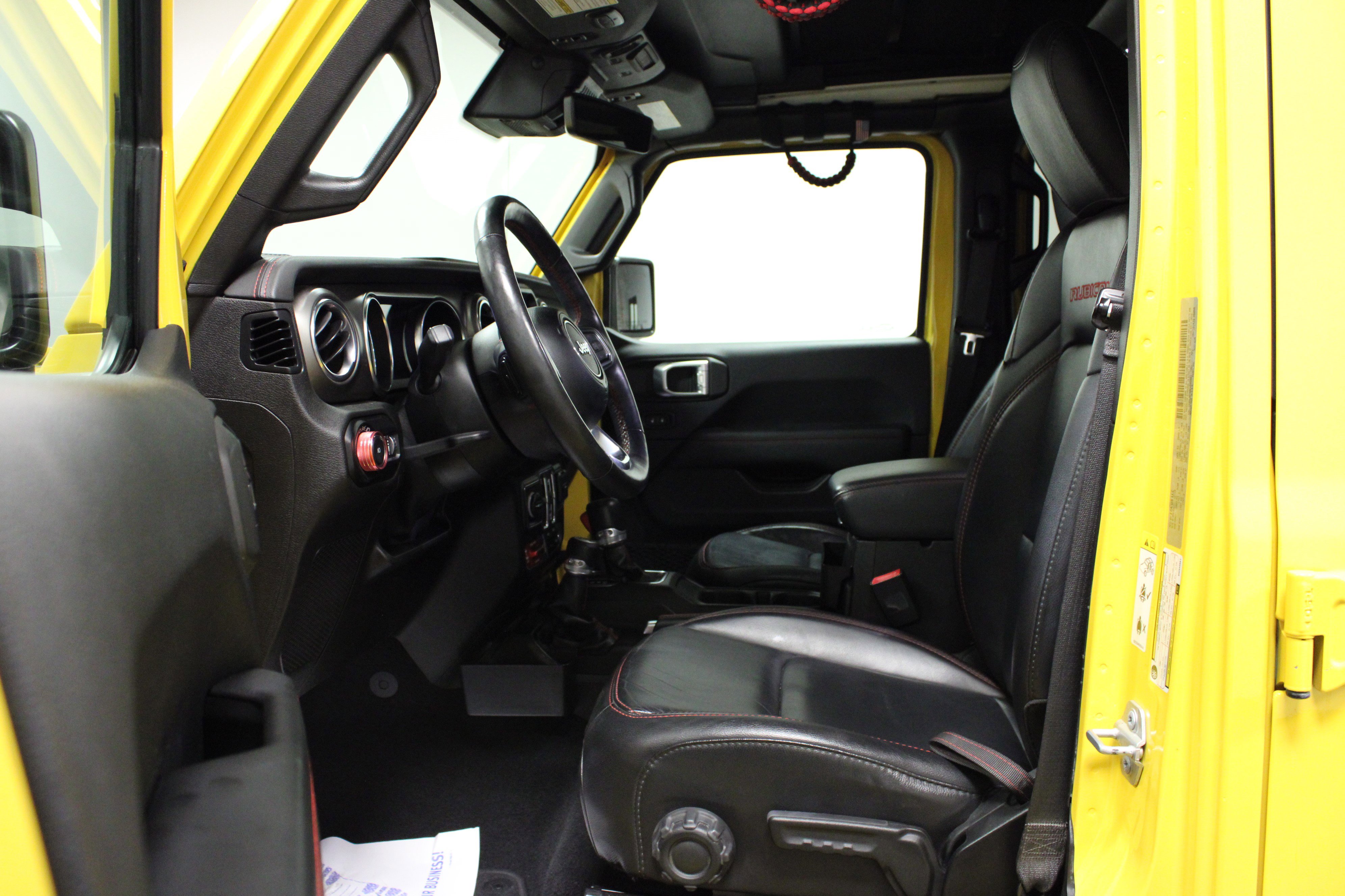 Used 2019 Jeep Wrangler Unlimited Rubicon image 12