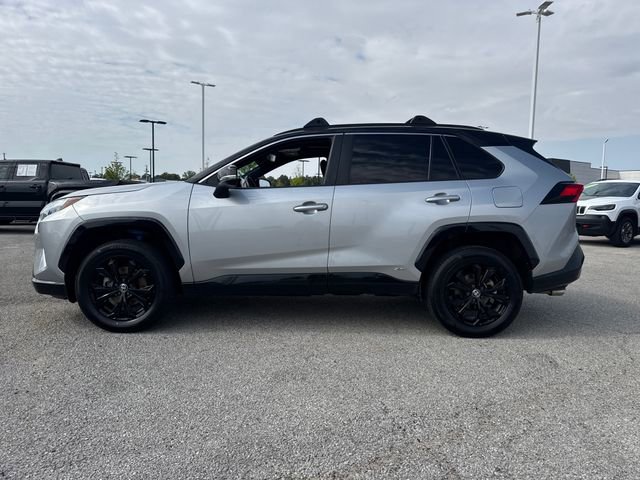 Used 2022 Toyota RAV4 XSE AWD/4WD image 3