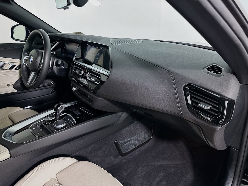 Certified 2024 BMW Z4 sDrive30i w/ Driving Assistance Package image 25