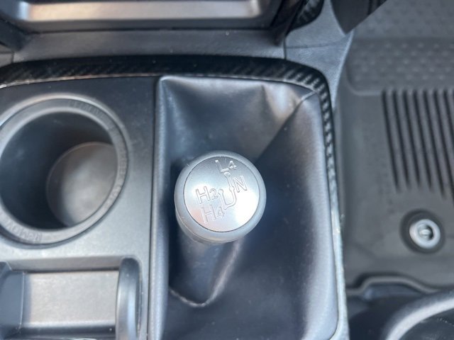 Used 2020 Toyota 4Runner TRD Off-Road Premium image 30