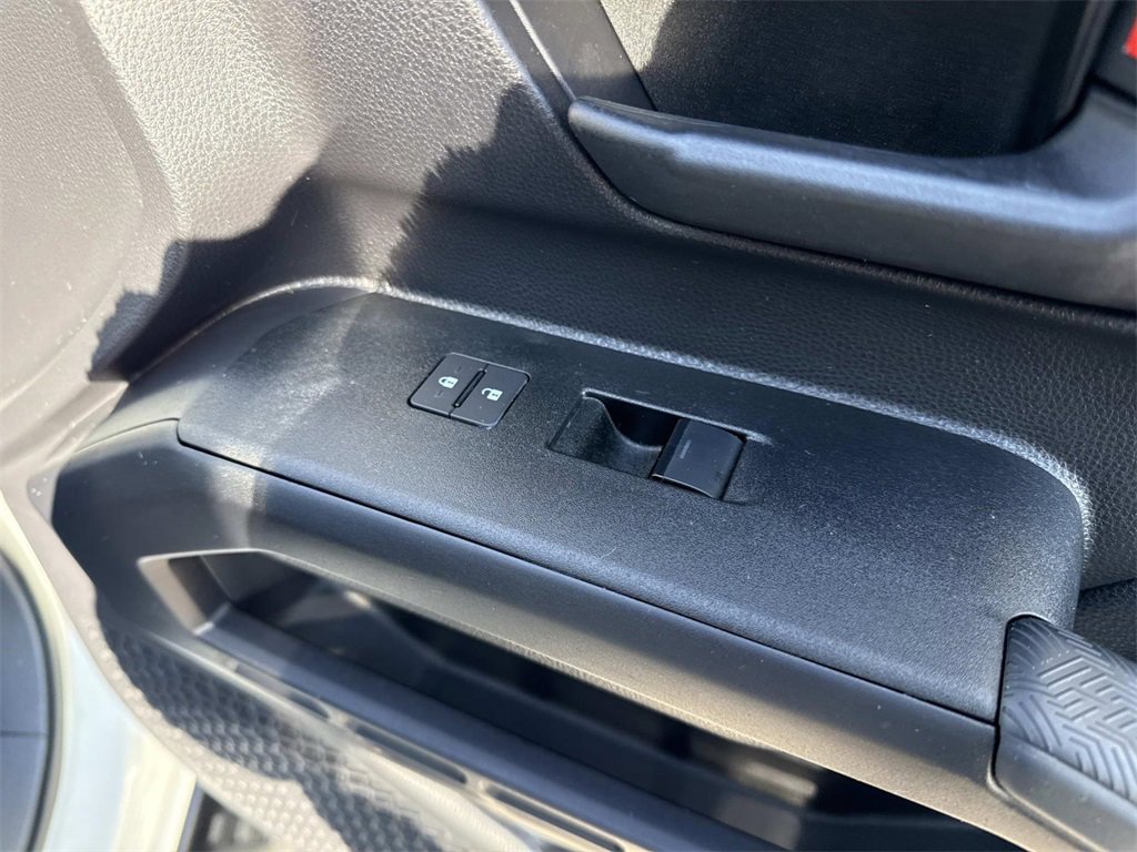 Used 2025 Toyota 4Runner SR5 image 31