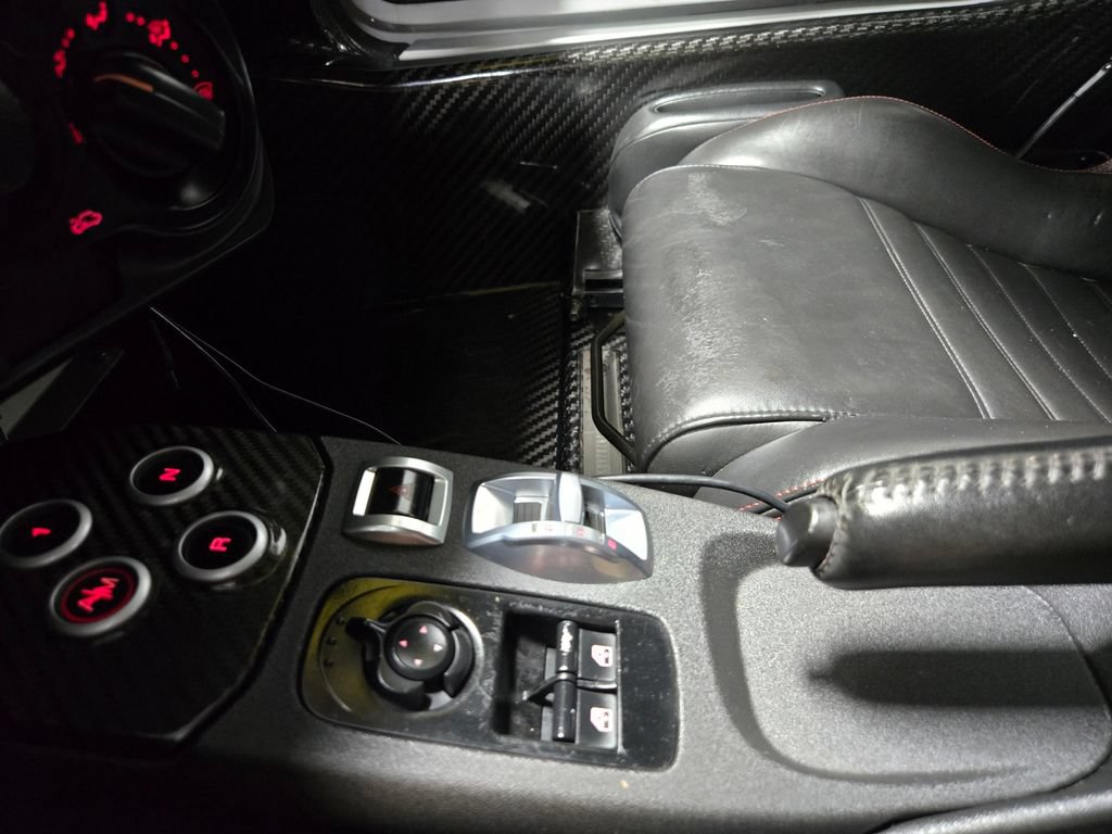 Used 2018 Alfa Romeo 4C Spider RWD image 29