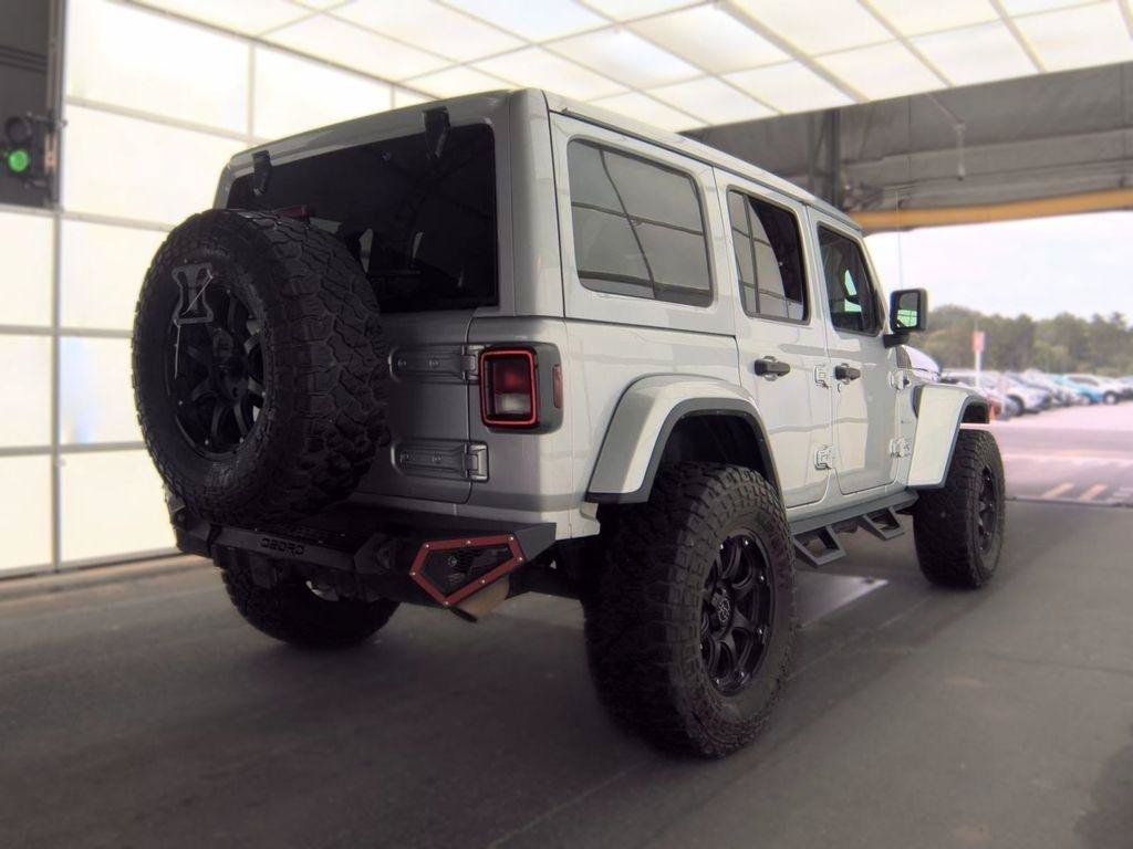 Used 2023 Jeep Wrangler Unlimited Sahara w/ Cold Weather Group AWD/4WD image 8