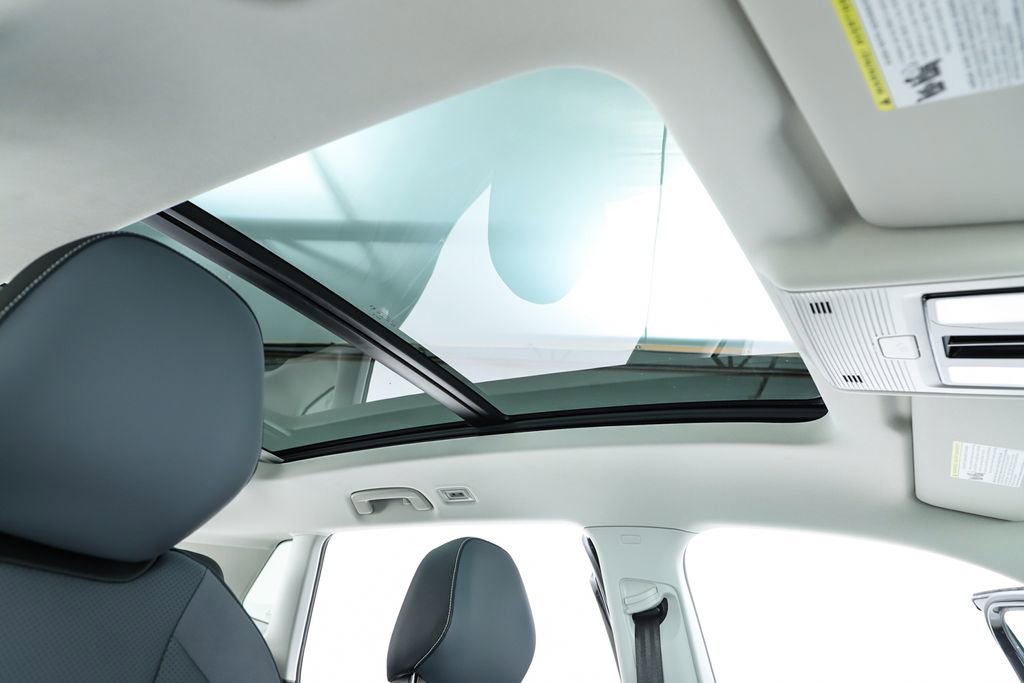 New 2026 Volkswagen Tiguan SE image 37