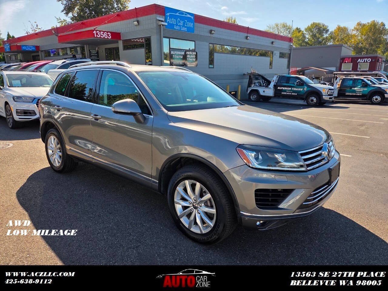 Used 2015 Volkswagen Touareg Sport AWD/4WD image 1