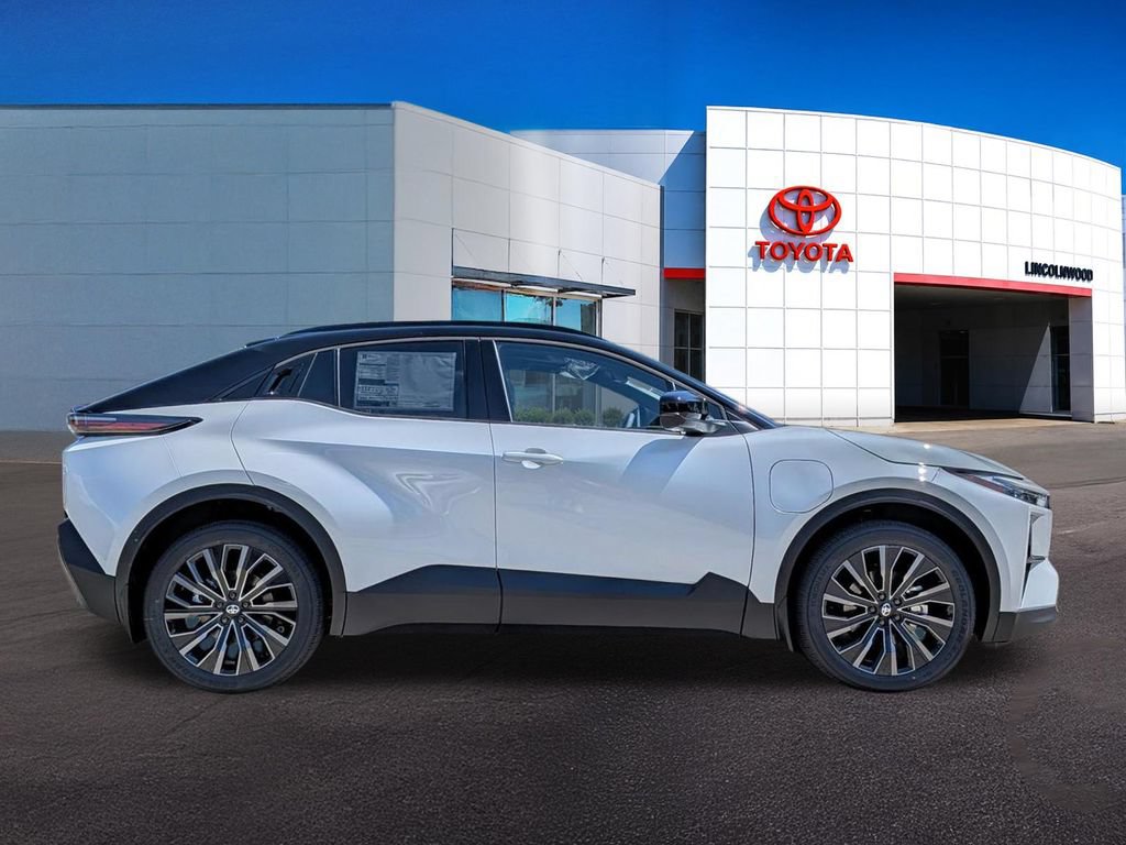 New 2026 Toyota C-HR AWD/4WD image 8