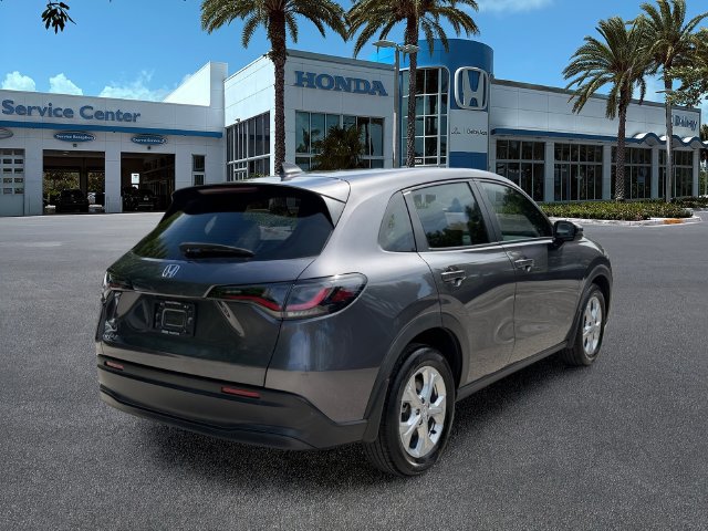 Used 2025 Honda HR-V LX image 8