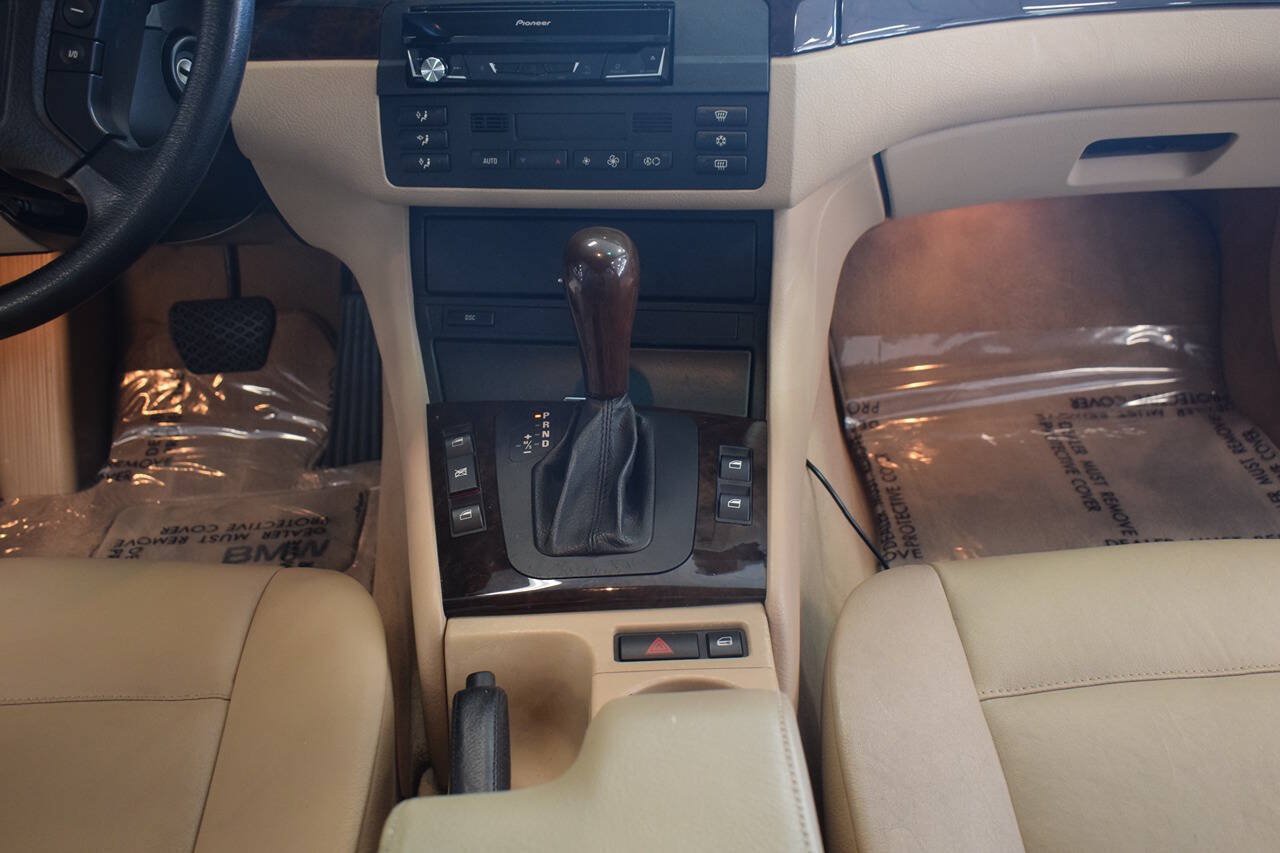 Used 2000 BMW 323i Sedan RWD image 31