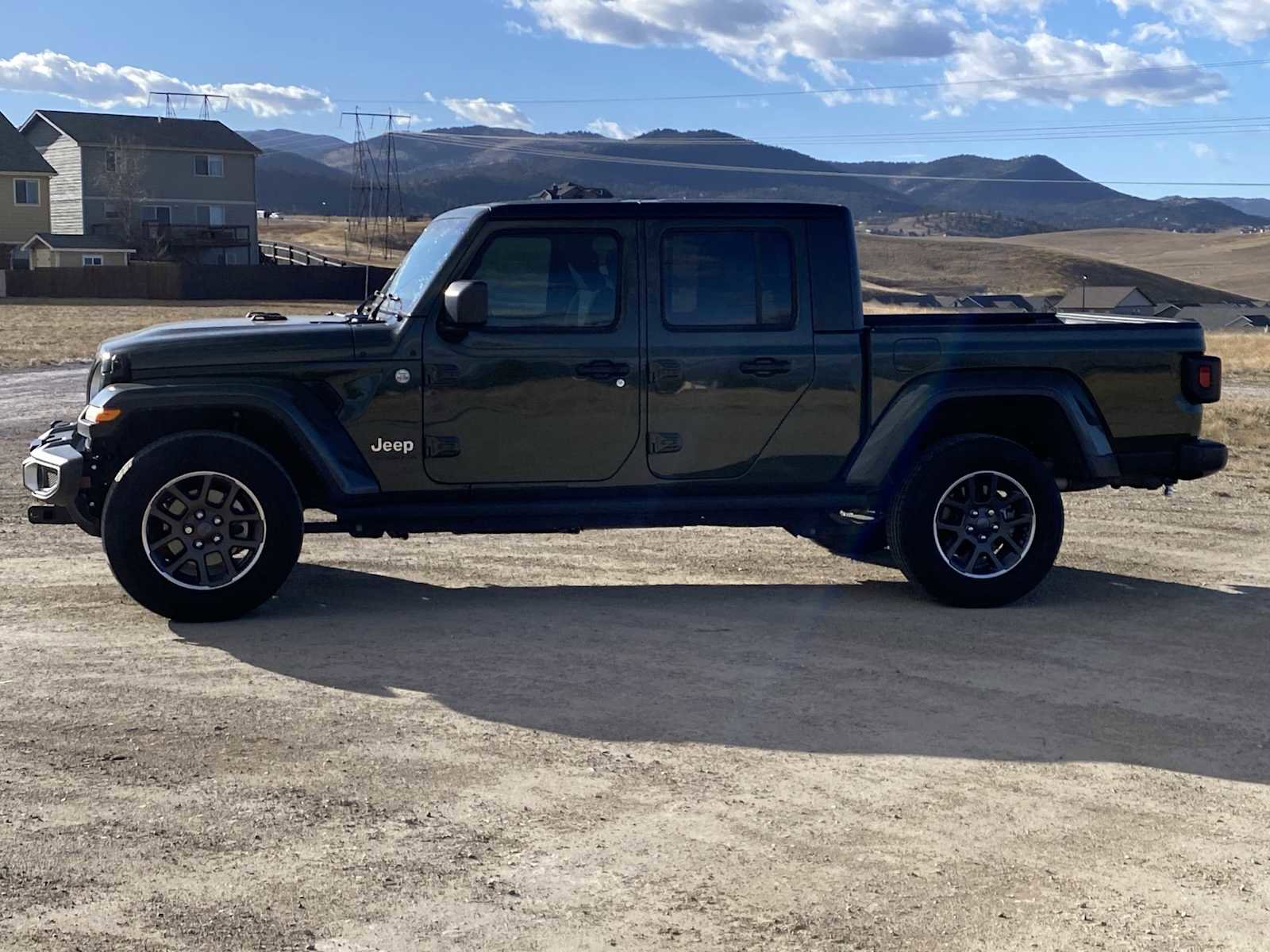 Used 2022 Jeep Gladiator Overland w/ Trailer Tow Package image 10