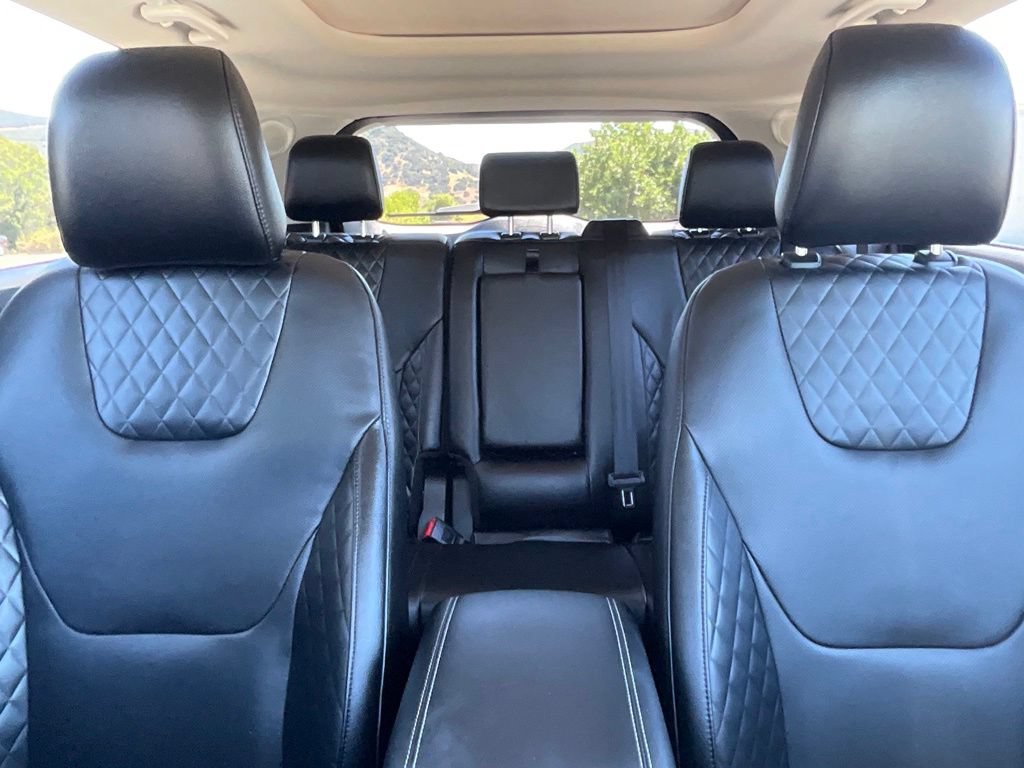 Used 2024 Ford Edge Titanium w/ Equipment Group 301A AWD/4WD image 34