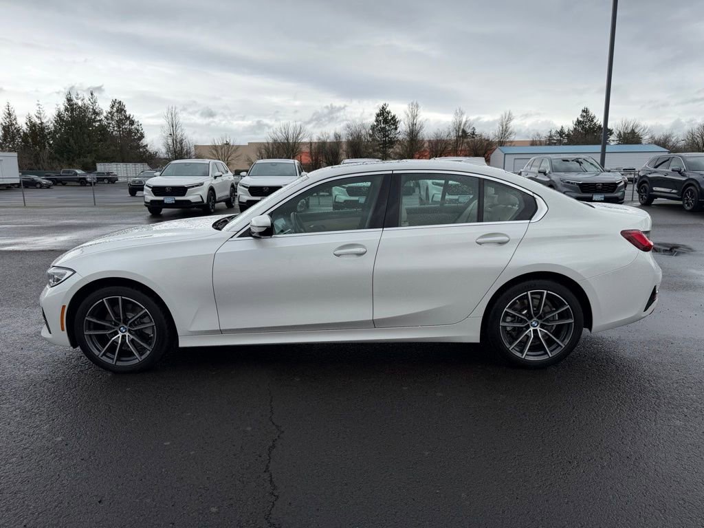 Used 2022 BMW 330i xDrive Sedan image 5