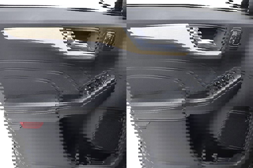 Used 2022 Ford Escape Titanium w/ Titanium Elite Package image 14