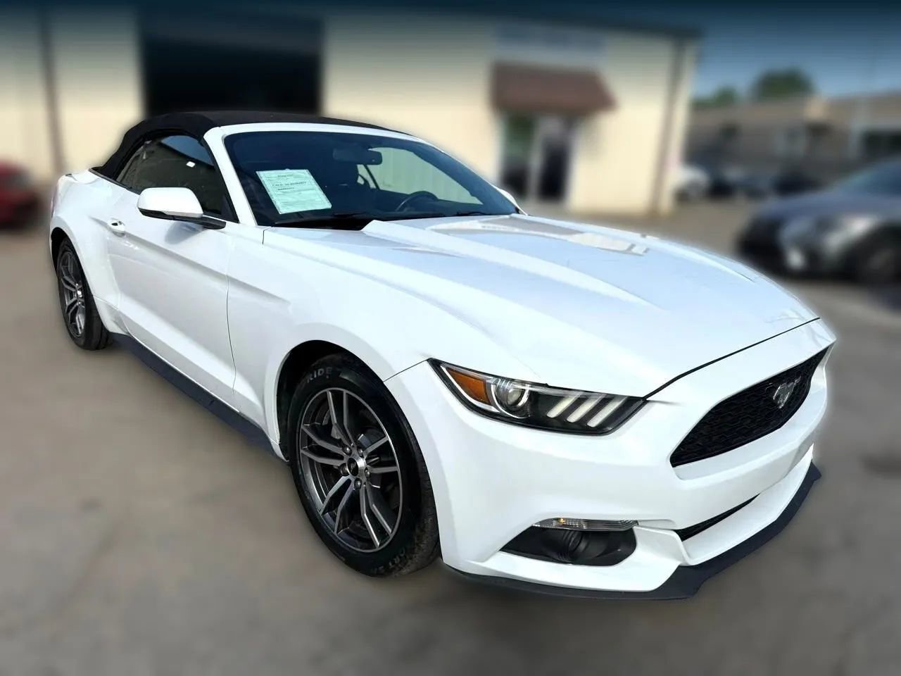 Used 2016 Ford Mustang Premium image 8
