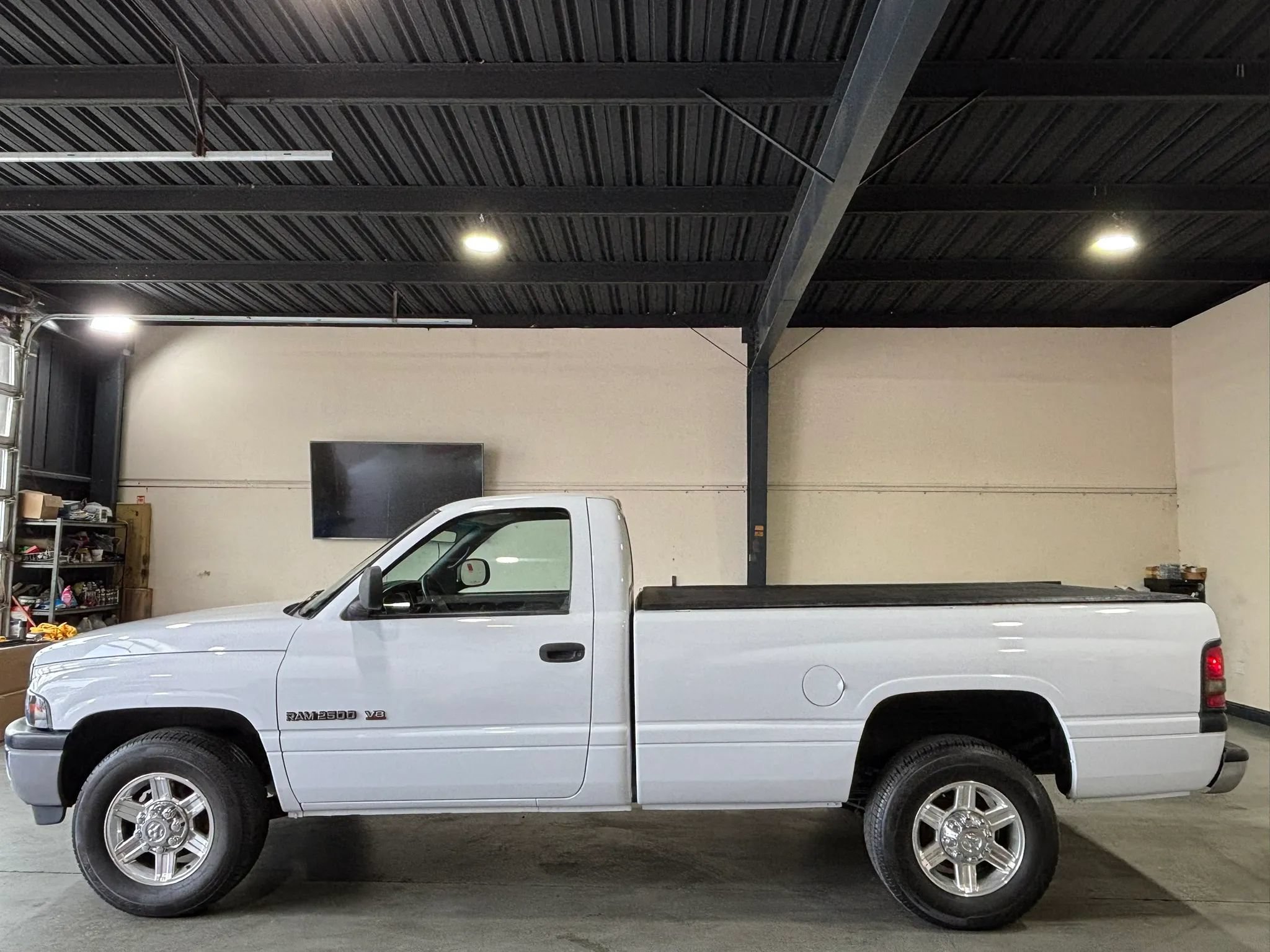 Used 2001 Dodge Ram 2500 Truck 2WD Regular Cab image 8