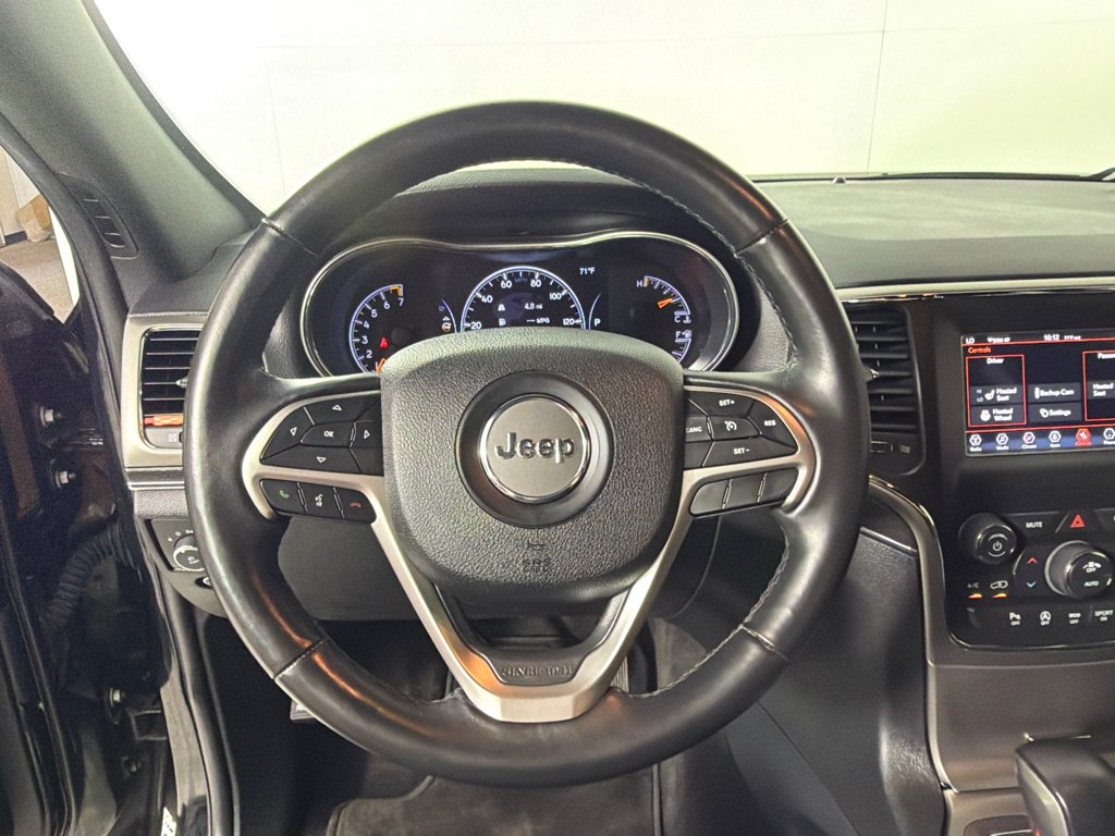 Used 2018 Jeep Grand Cherokee Limited AWD/4WD image 16