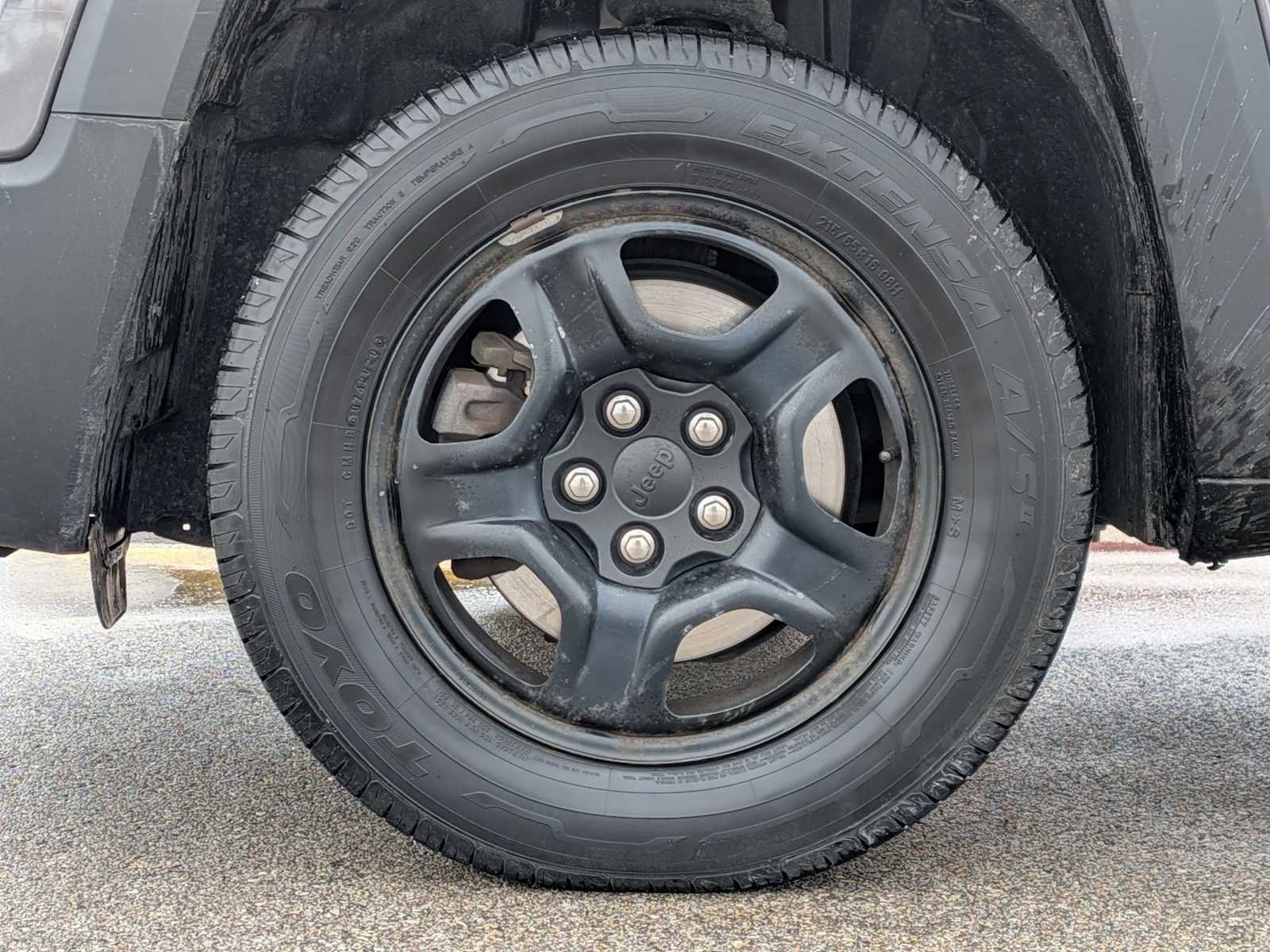 Used 2017 Jeep Renegade Sport w/ Power & Air Group image 14