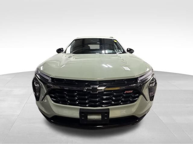 Used 2024 Chevrolet Trax RS w/ Driver Confidence Package image 12