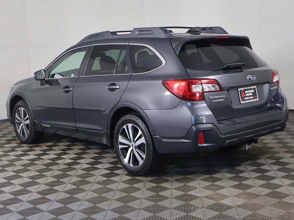 Used 2018 Subaru Outback 2.5i Limited AWD/4WD image 10