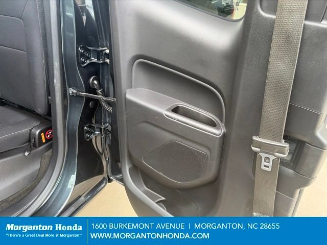 Used 2018 Chevrolet Colorado LT AWD/4WD image 26