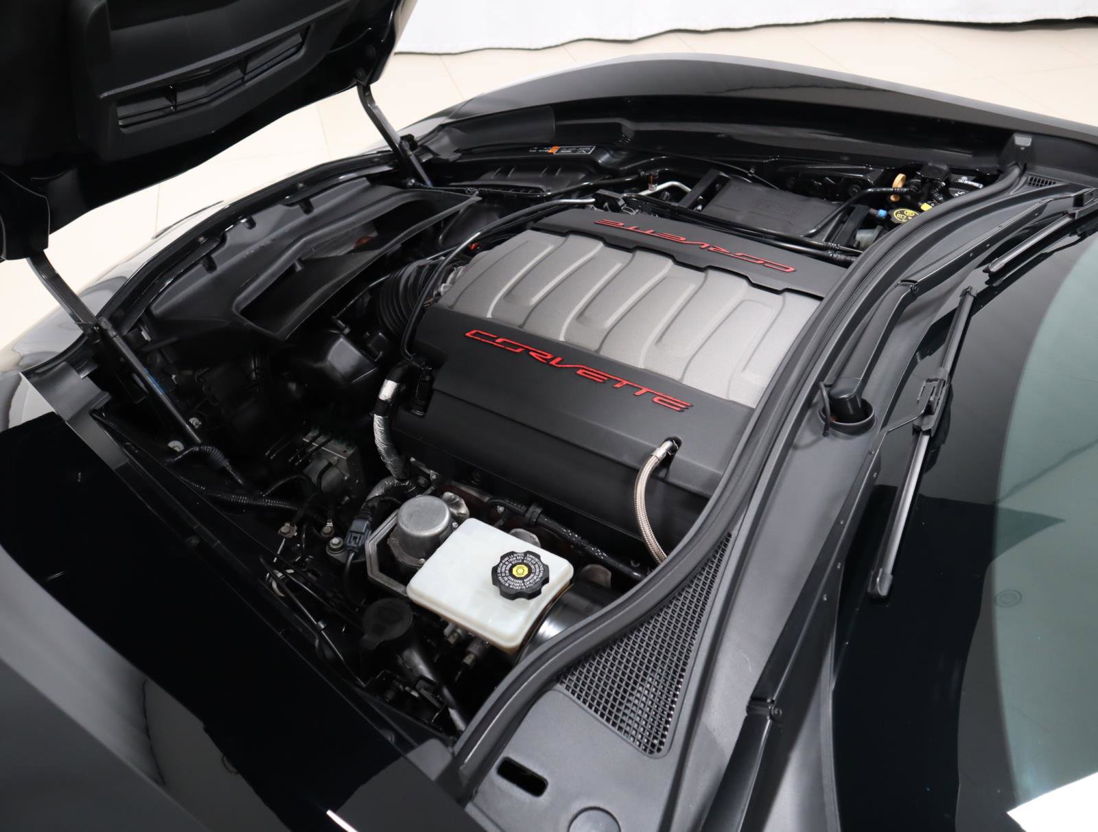 Used 2019 Chevrolet Corvette Grand Sport w/ Carbon Flash Badge Package image 10