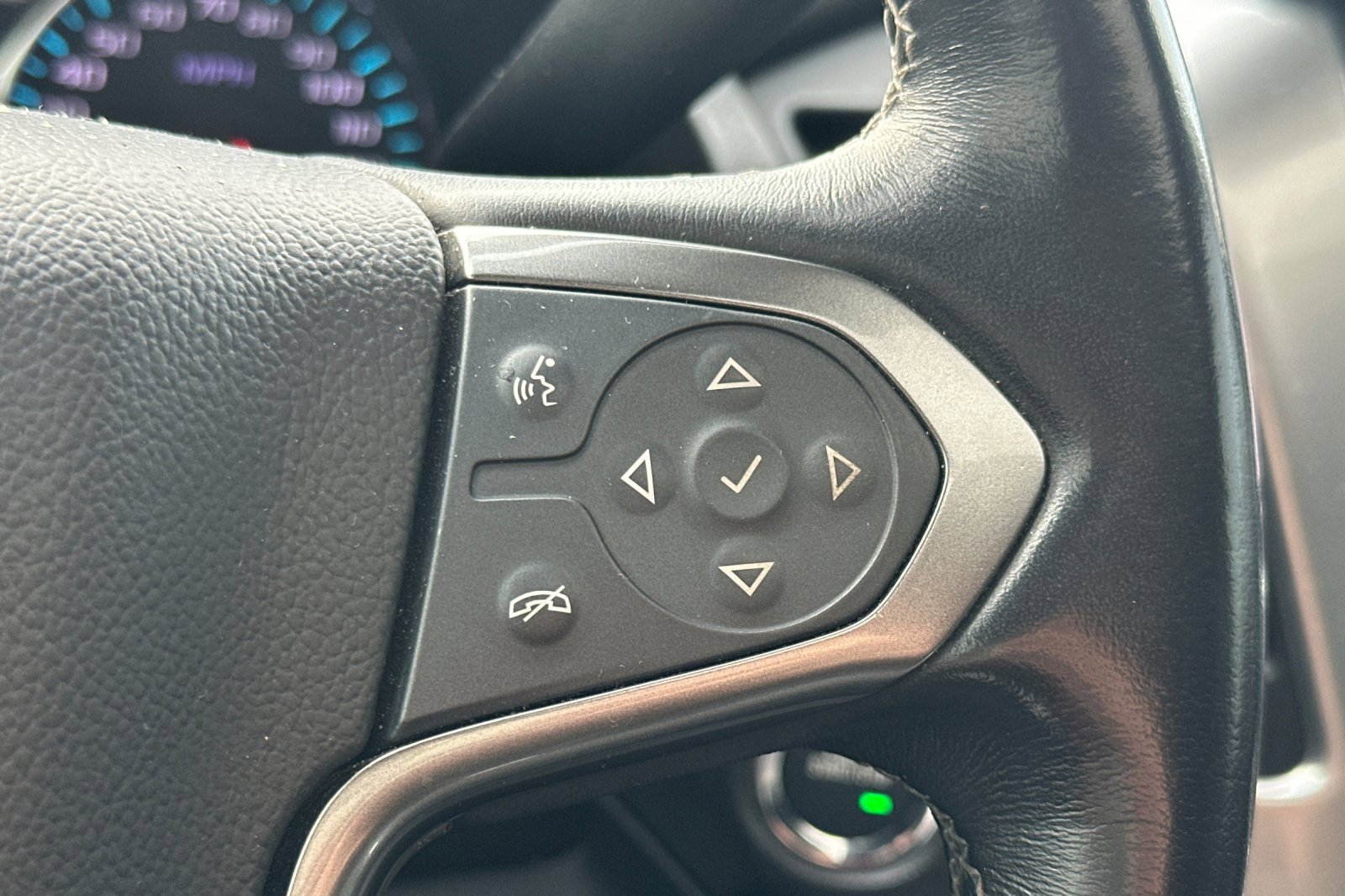 Used 2020 Chevrolet Tahoe Premier image 38