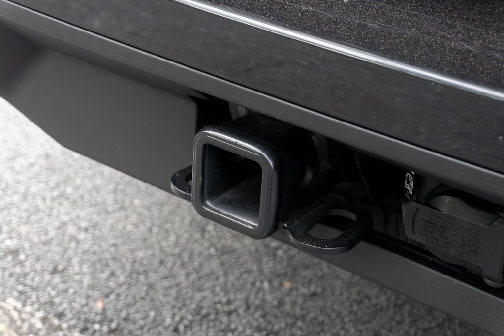 Used 2025 Ford Expedition Active RWD image 13