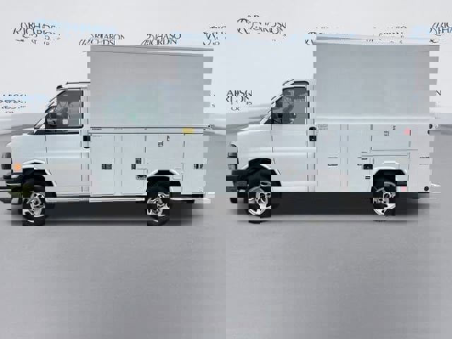 New 2025 GMC Savana 3500 w/ Power Convenience Package image 2