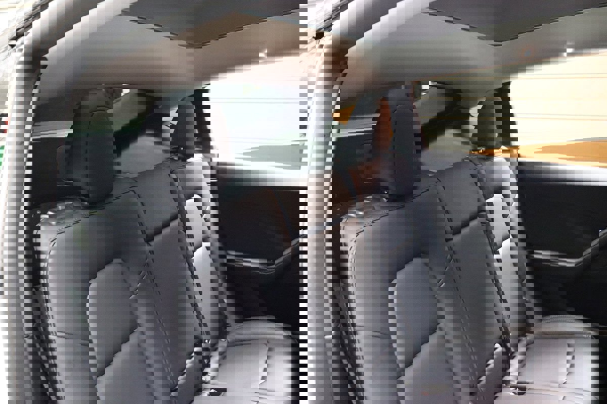 Used 2023 Tesla Model Y Long Range image 51