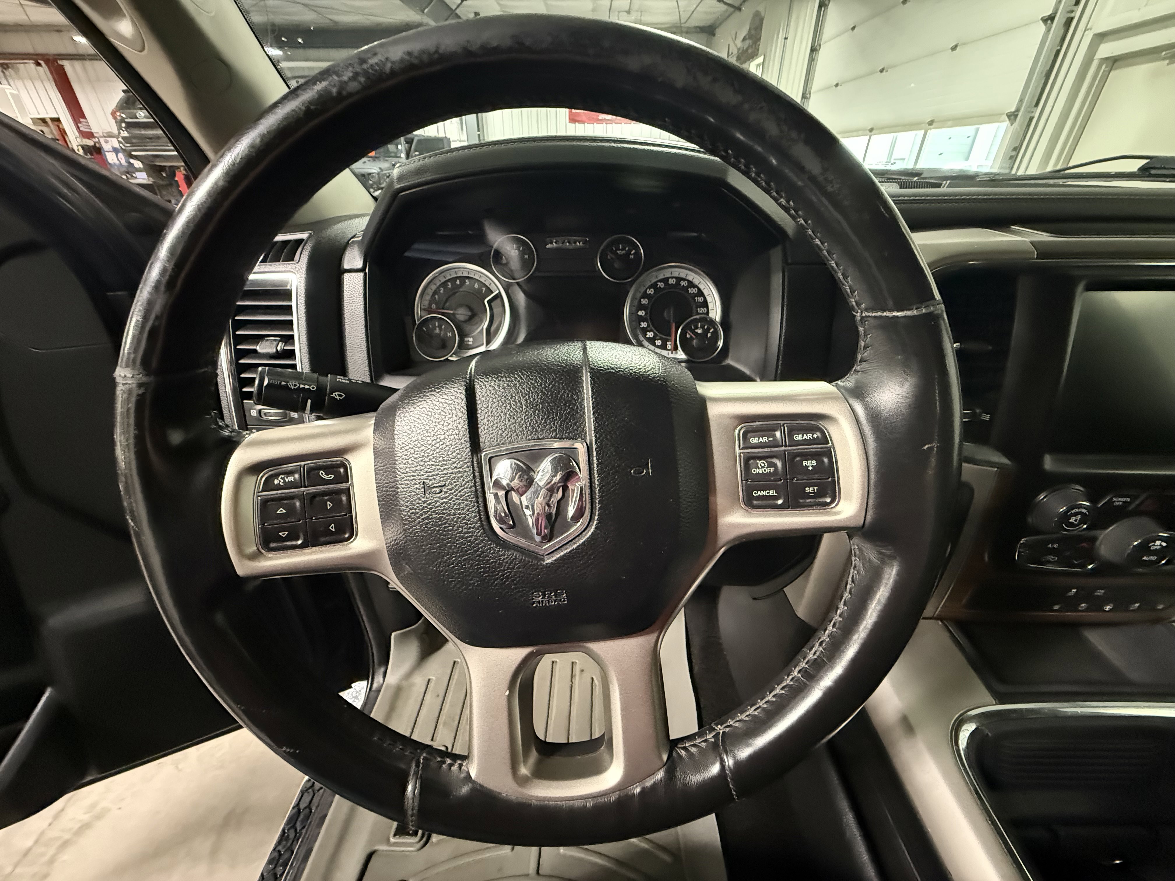 Used 2017 RAM 1500 Laramie w/ Convenience Group image 23