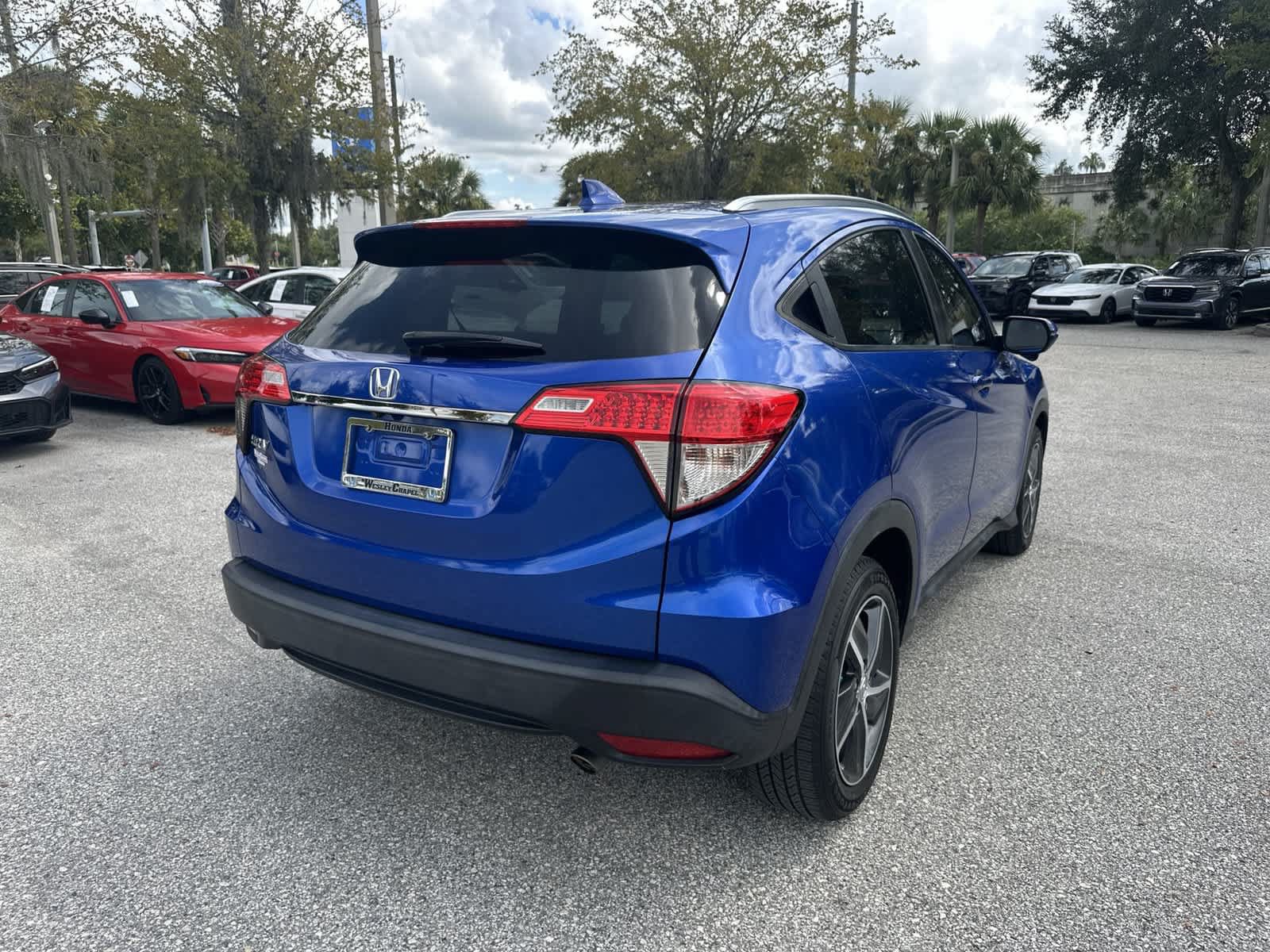 Used 2022 Honda HR-V EX image 6
