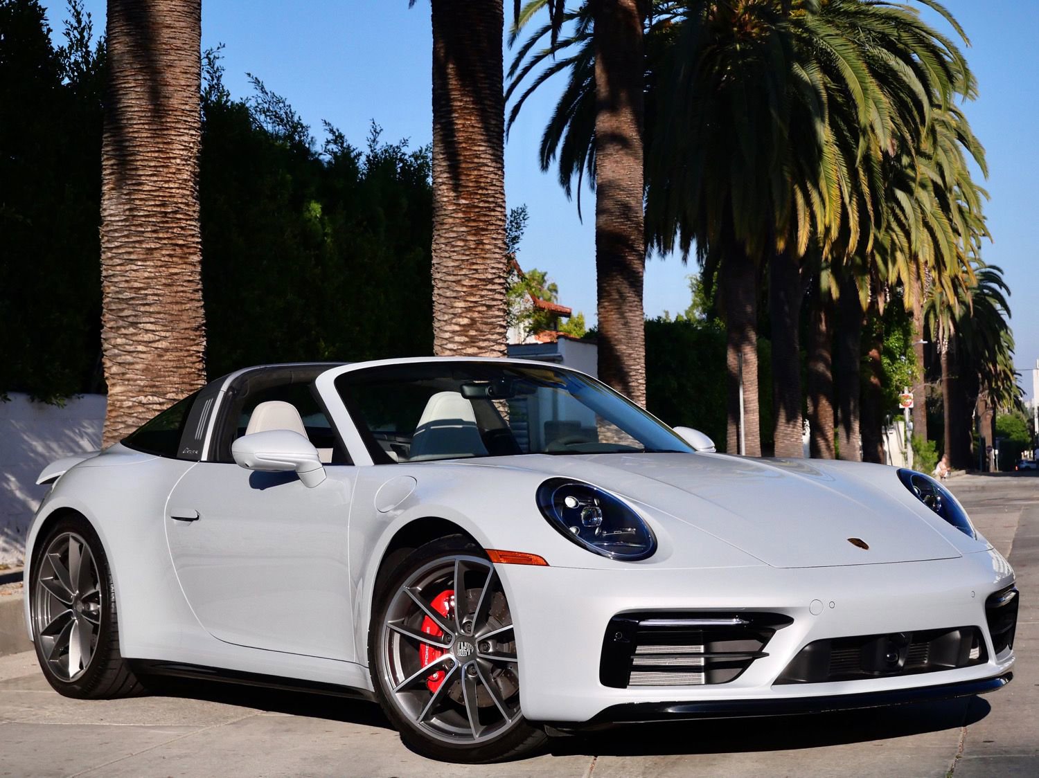 Used 2024 Porsche 911 Targa 4S image 1