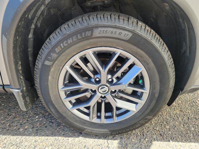 Used 2021 Nissan Rogue S AWD/4WD image 22