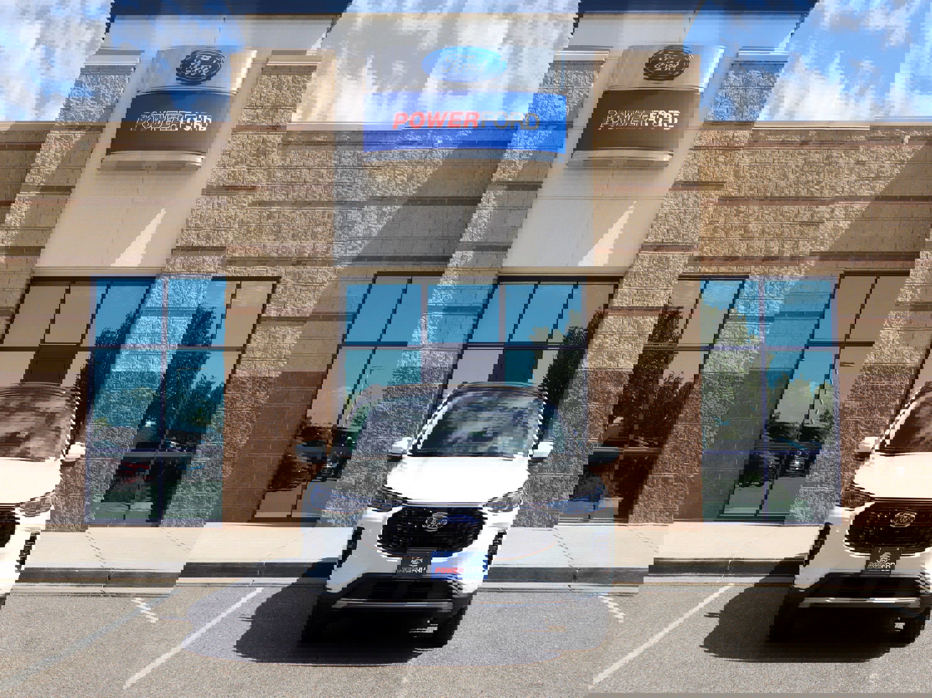 New 2025 Ford Escape SE w/ PHEV Premium Package image 3