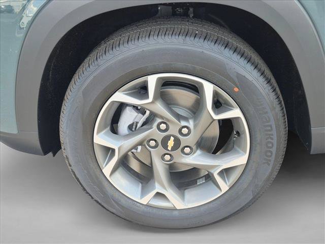 New 2026 Chevrolet Trax LT FWD image 9