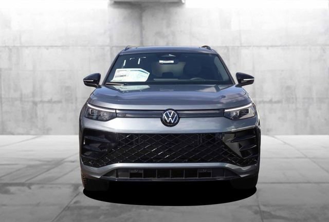 New 2026 Volkswagen Tiguan SE R-Line image 4