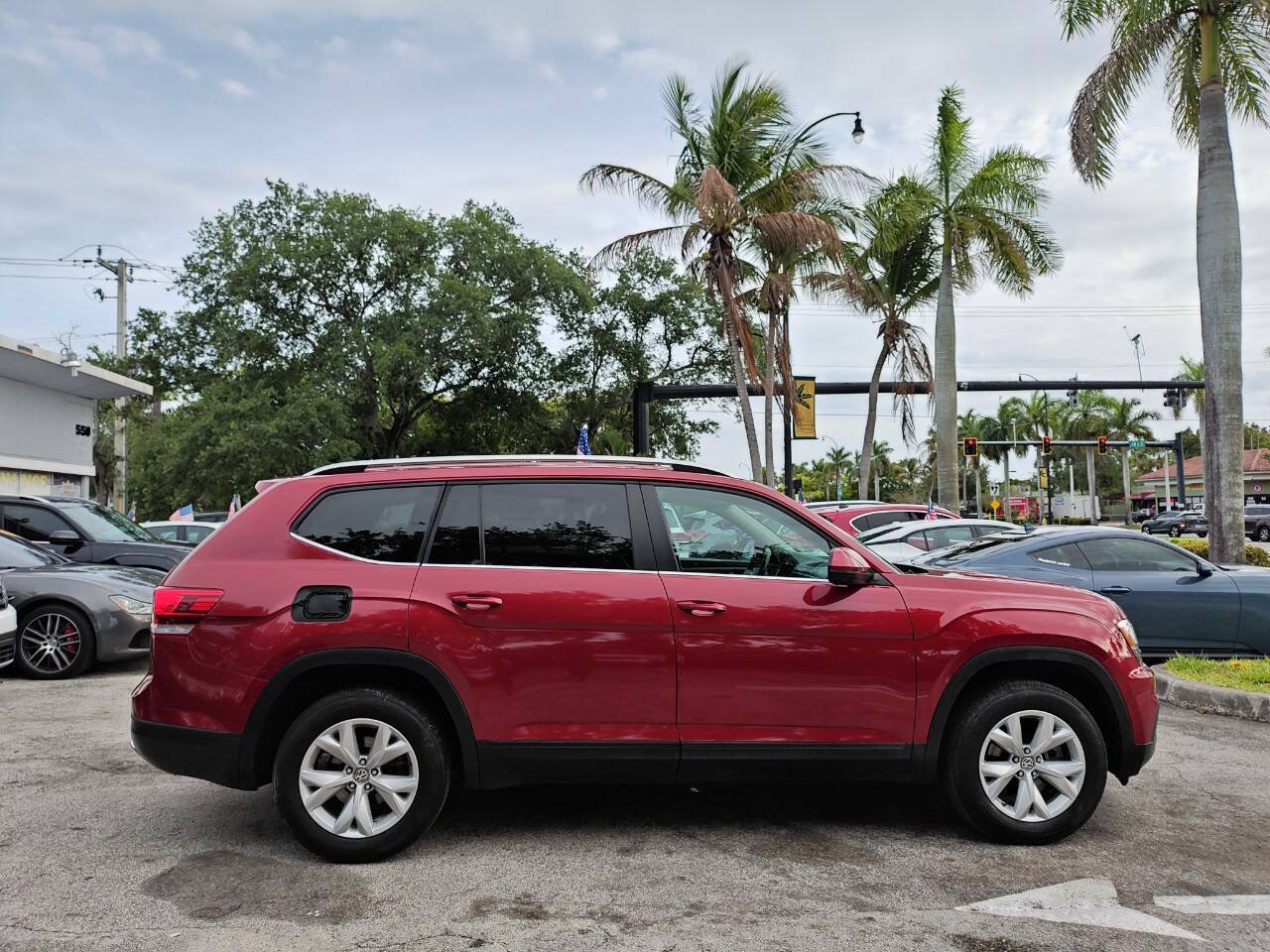 Used 2018 Volkswagen Atlas SE AWD/4WD image 11