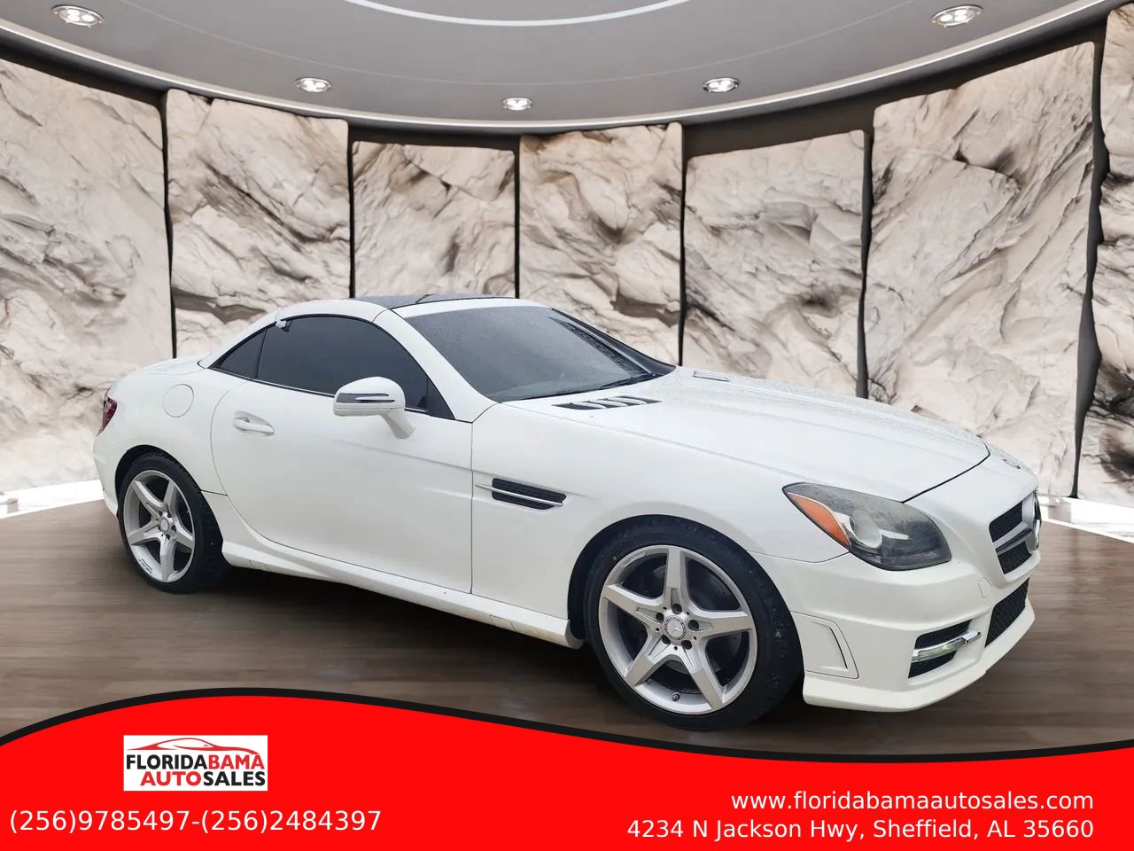 Used 2014 Mercedes-Benz SLK 250 w/ Sport Package image 1